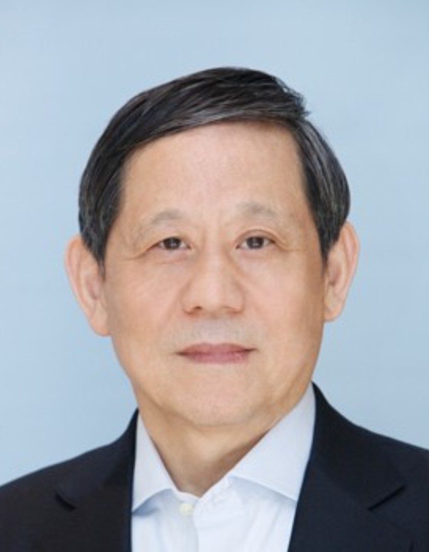 专家半身像
