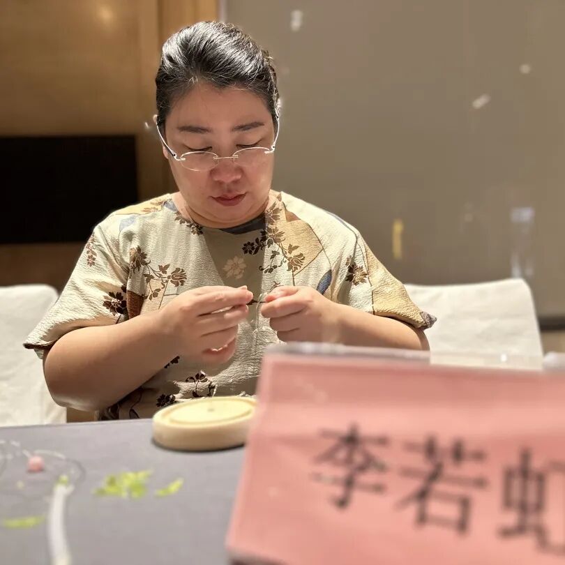 医患共同制作小夜灯